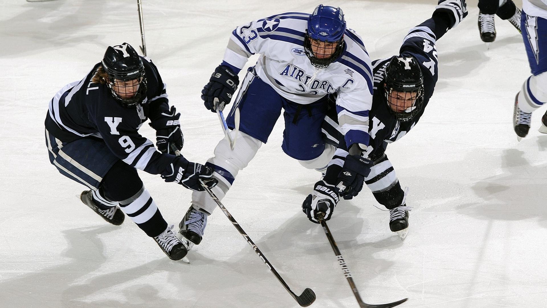 中超裁判水平亟需提升,确保比赛公平公正,中超裁判争议