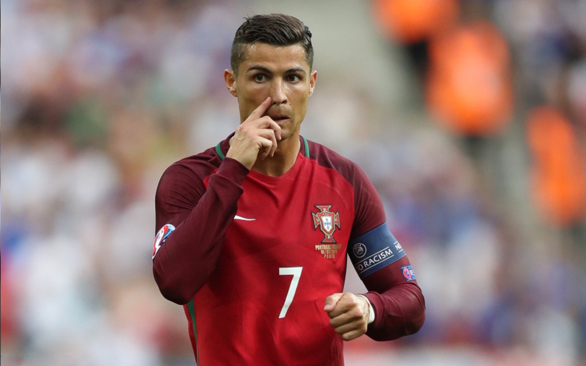 九游下载官网-体育赛事志愿者表彰大会弘扬无私奉献精神与价值，体育赛事志愿者的作用与意义