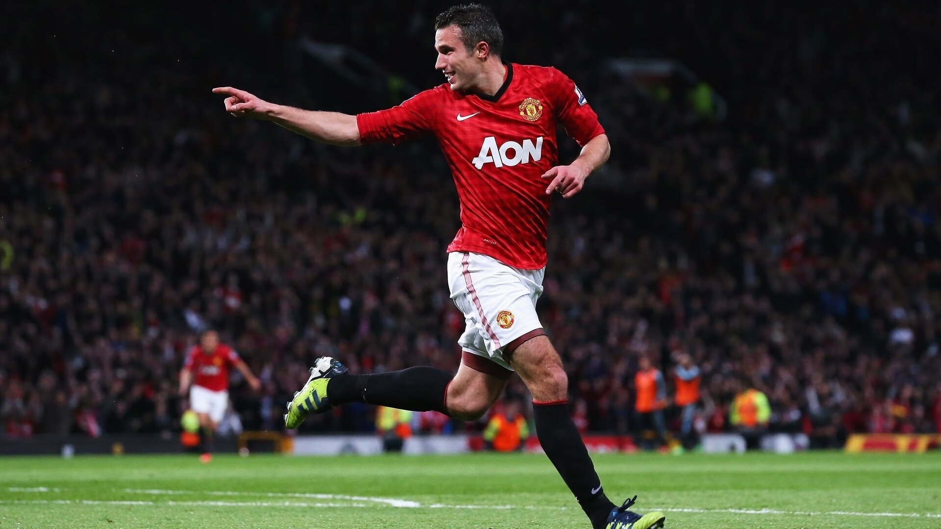 九游手游官网-勇士替补席爆发，普尔表现抢眼，勇士球员普洱